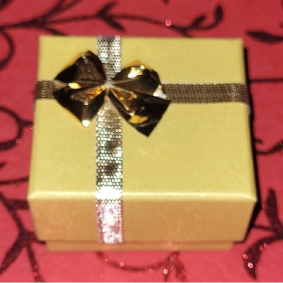 Oval Lilac/Pink Gem & a Round Clear Gemstone Earrings - Picture 5 of 5